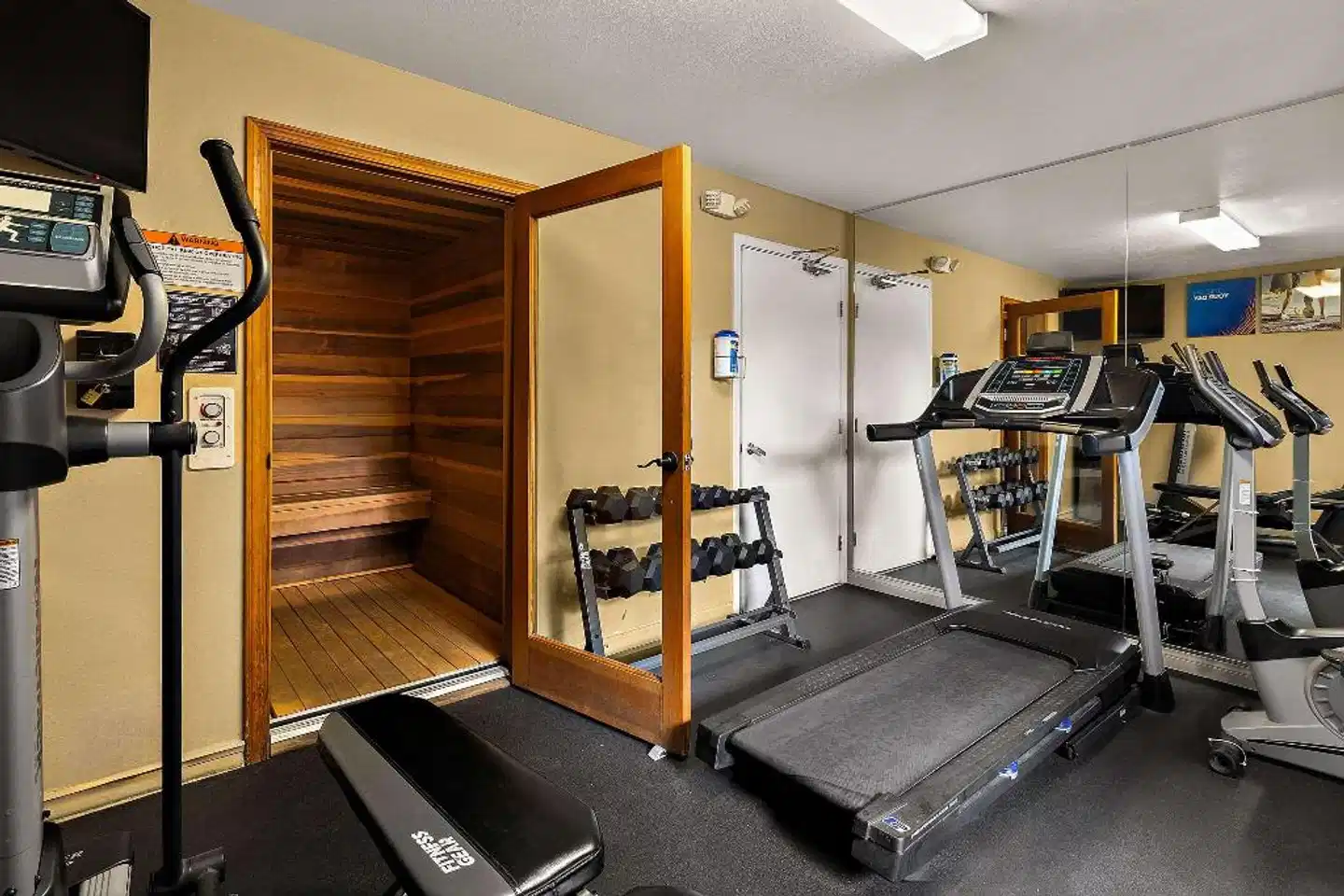 Comfort Inn & Suites Sequoia Kings Canyon Sport und Entertainment