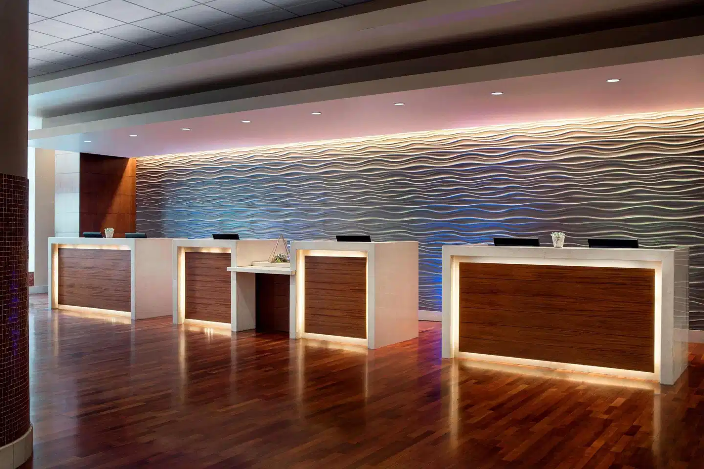 Marriott Oakland City Center Lobby