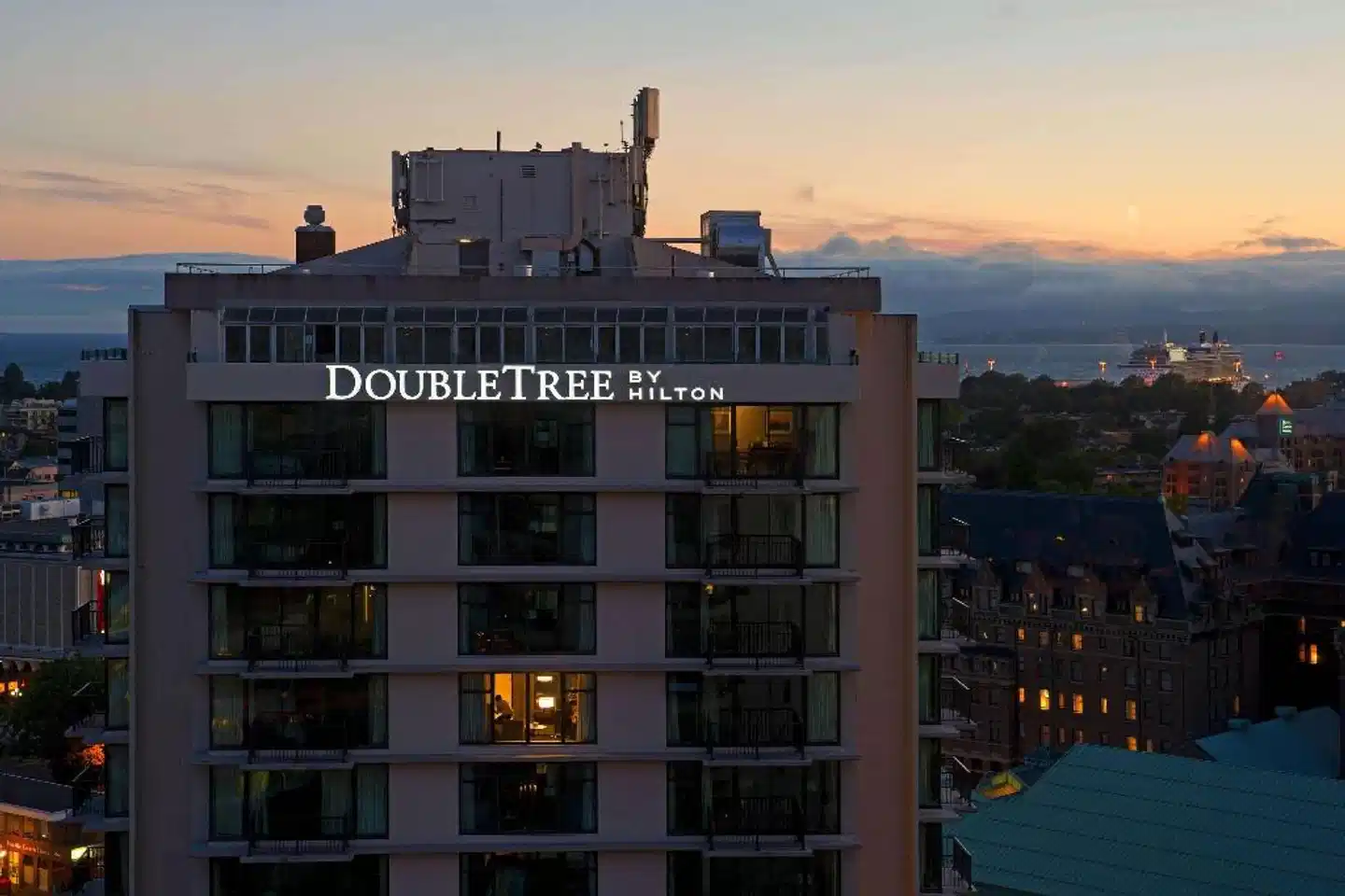 DoubleTree by Hilton Hotel & Suites Victoria Aussenansicht