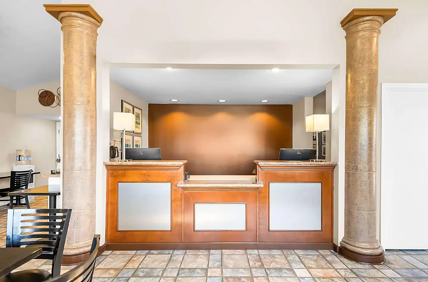 SureStayPlus Hotel by Best Western San Jose Central City Lobby