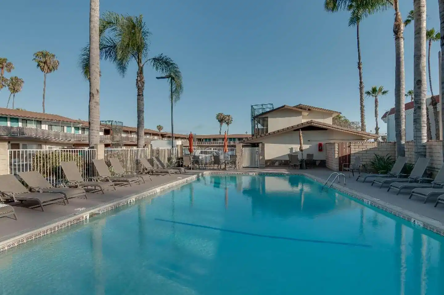 Best Western at Ventura Pier Pool