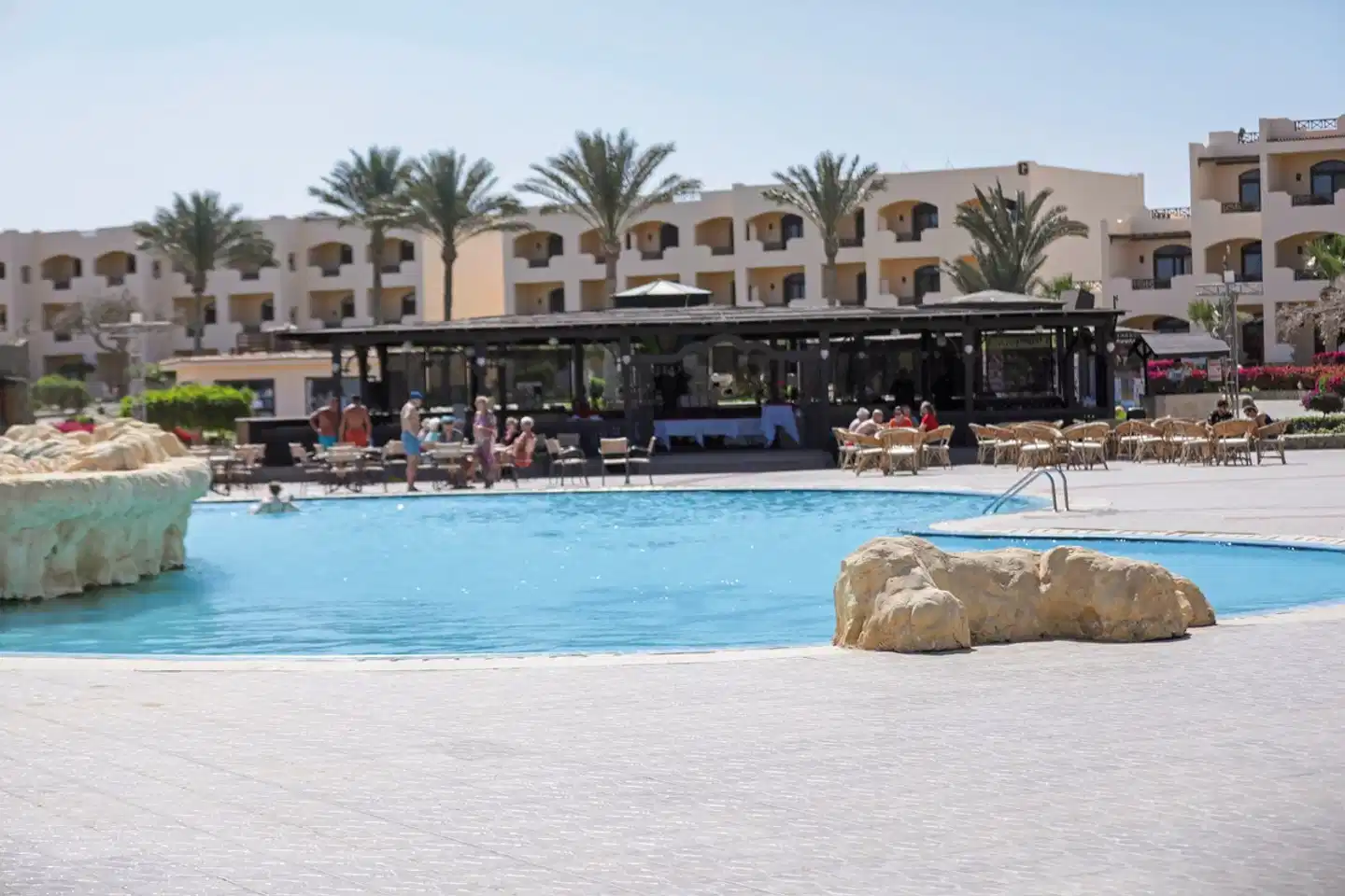 Blend Elphistone Resort Pool