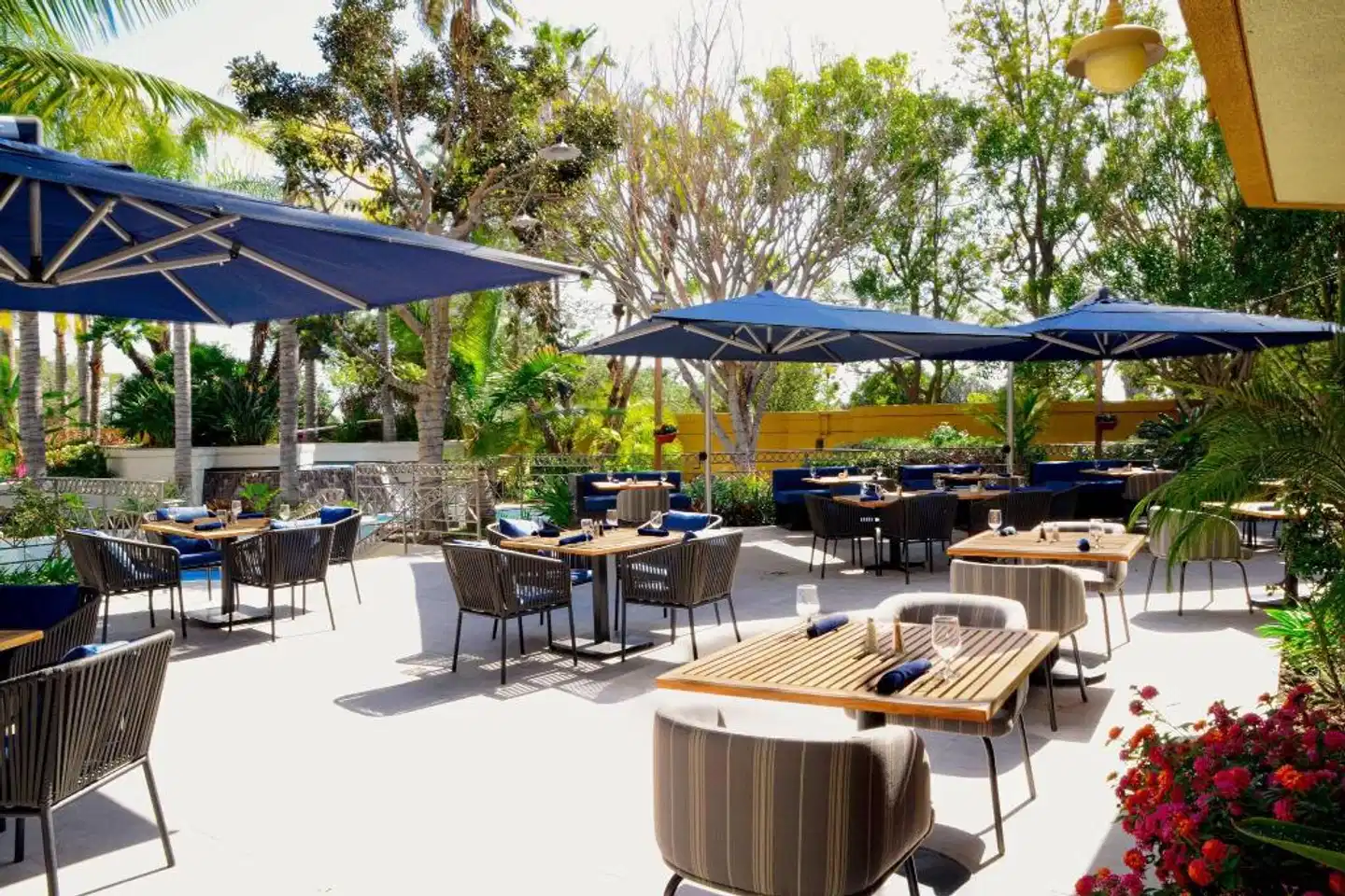 Long Beach Marriott Restaurant