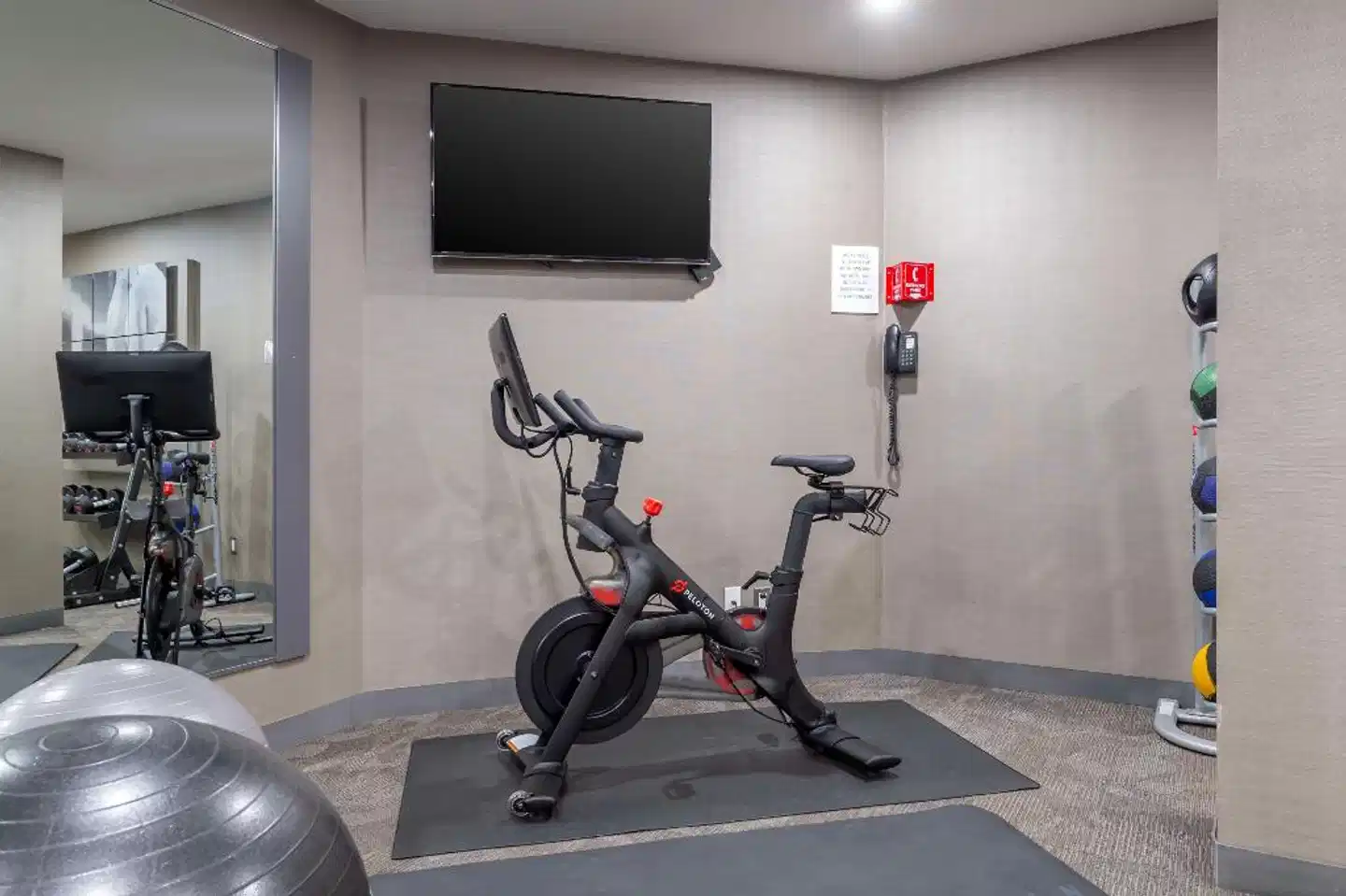 Best Western Plus Ottawa City Centre Sport und Entertainment