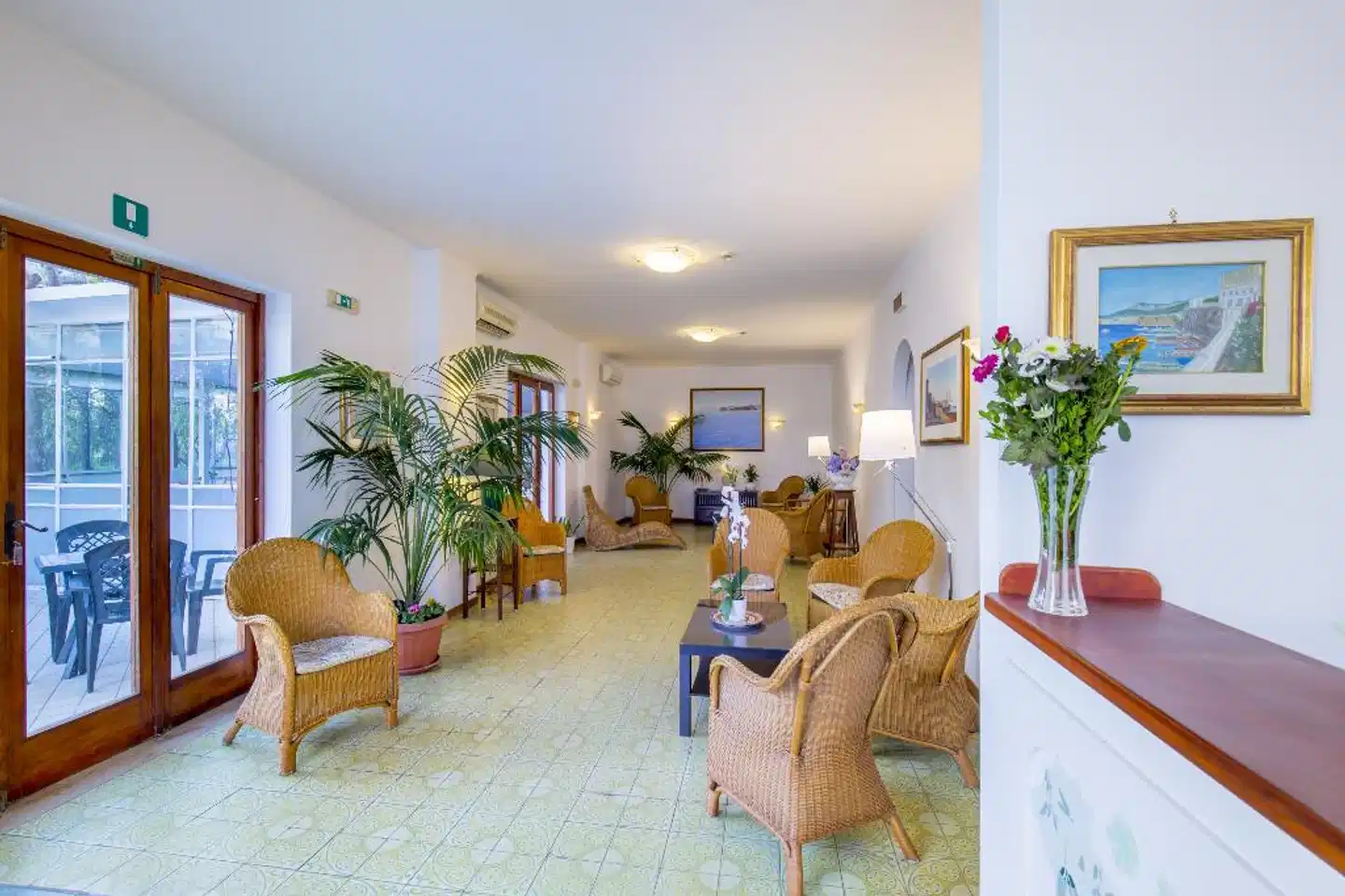 Angelina Lobby