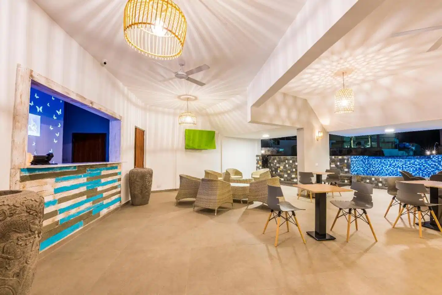 Azur Paradise Lobby