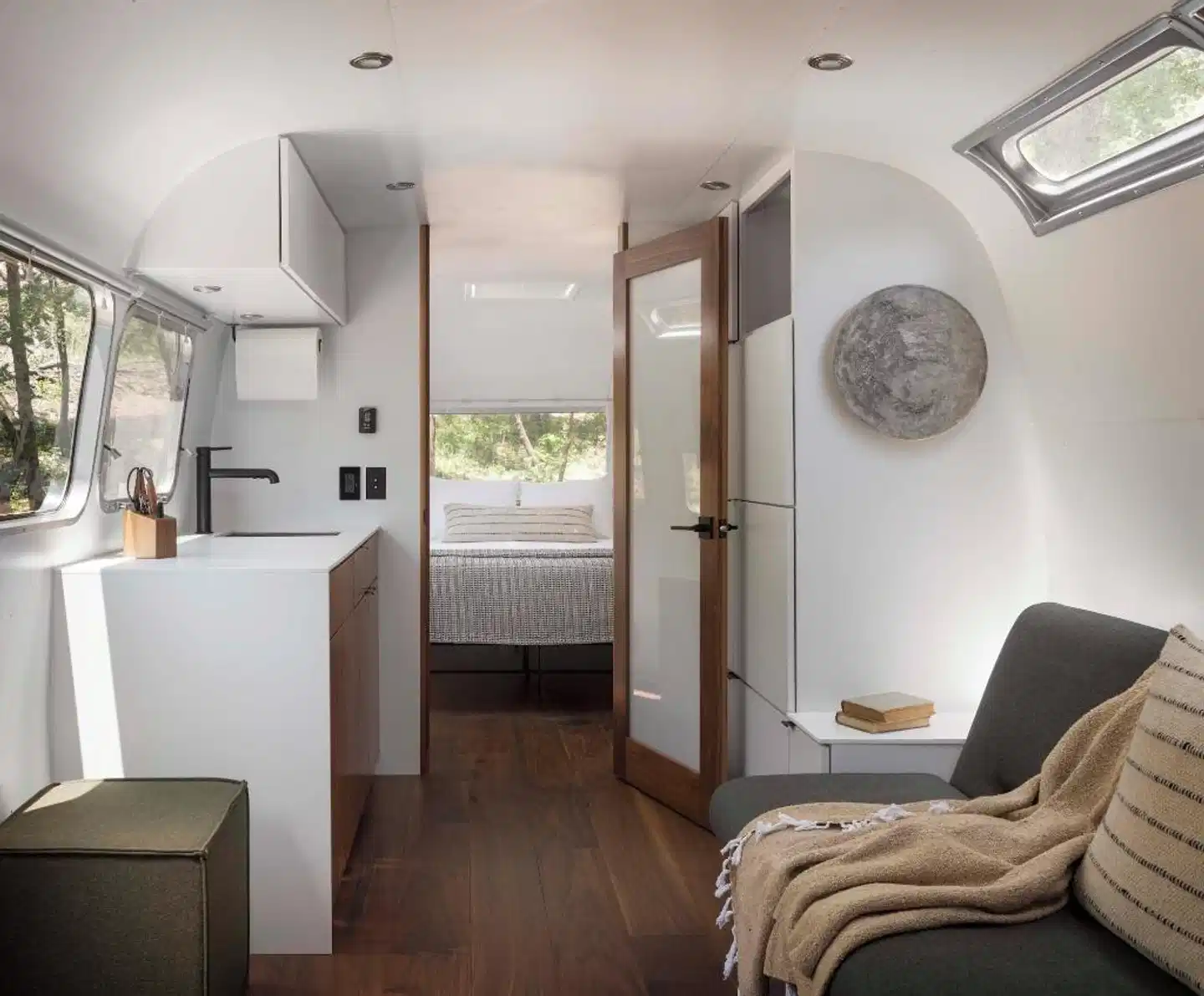 AutoCamp Sequoia Wohnbeispiel