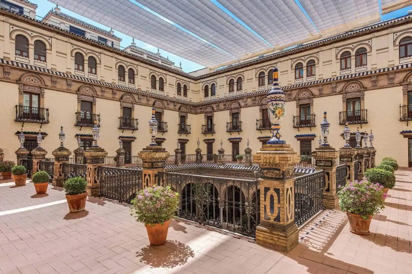 Hotel Alfonso XIII, a Luxury Collection Hotel, Seville Lobby