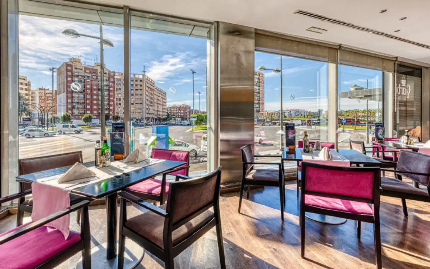 Senator Parque Central Restaurant