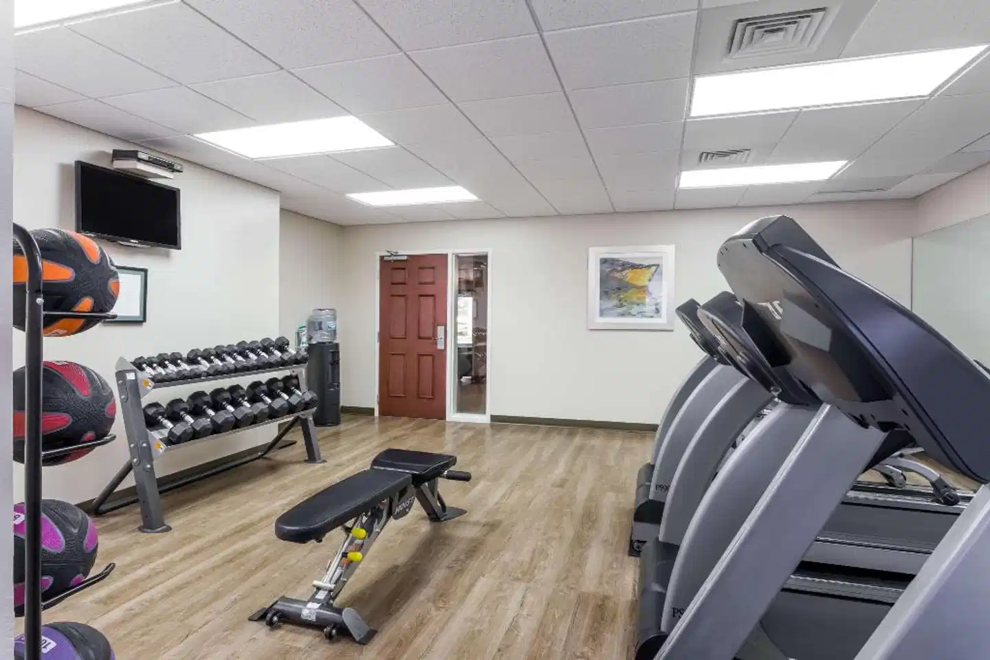 Hawthorn Suites by Wyndham Naples Sport und Entertainment
