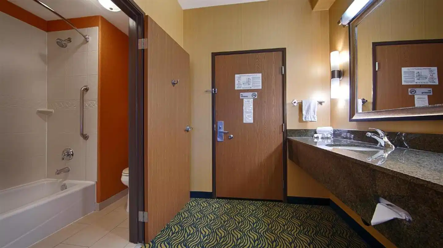 Best Western PLUS Fresno Inn Wohnbeispiel