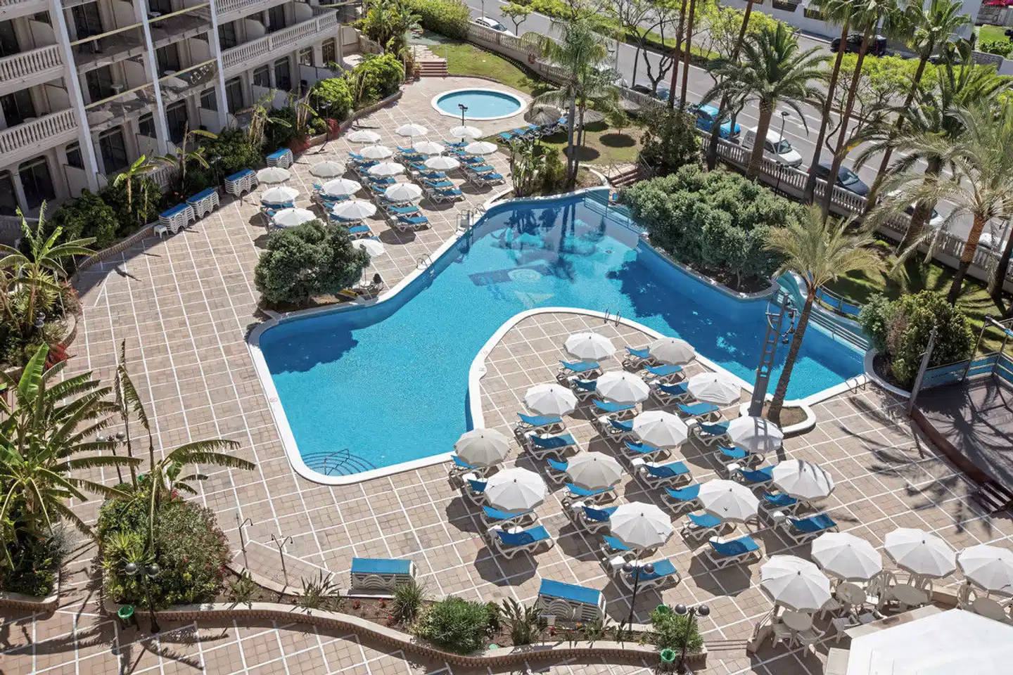 Ponient Dorada Palace by PortAventura World Pool