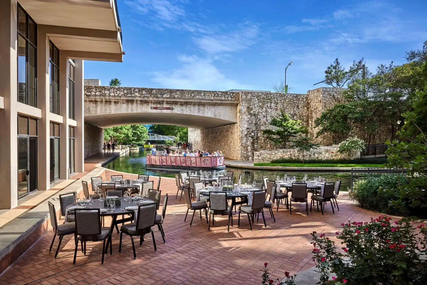 San Antonio Marriott Rivercenter Restaurant