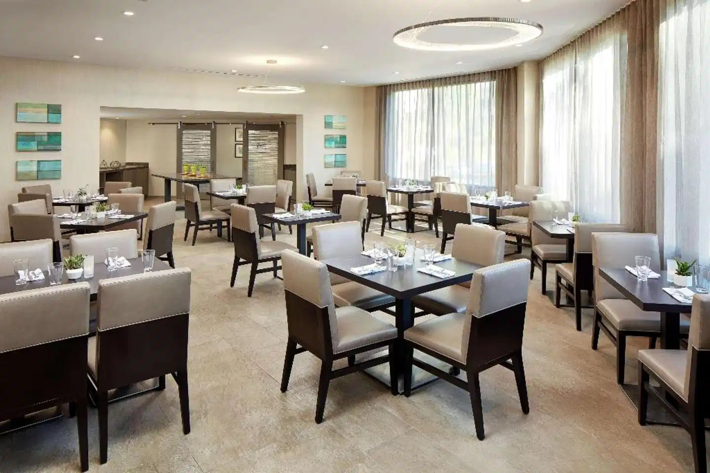 Hilton Garden Inn San Diego Mission Valley Stadium Restaurant