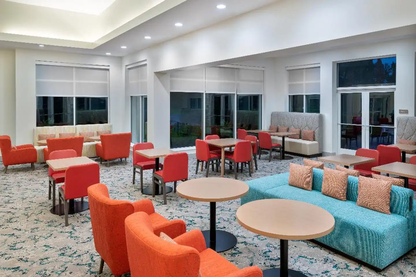 Hilton Garden Inn Orlando International Drive North Lobby