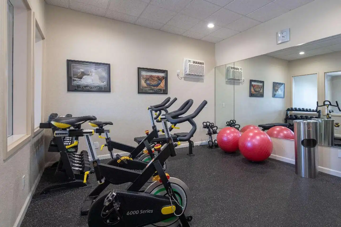 Best Western Silicon Valley Inn Sport und Entertainment