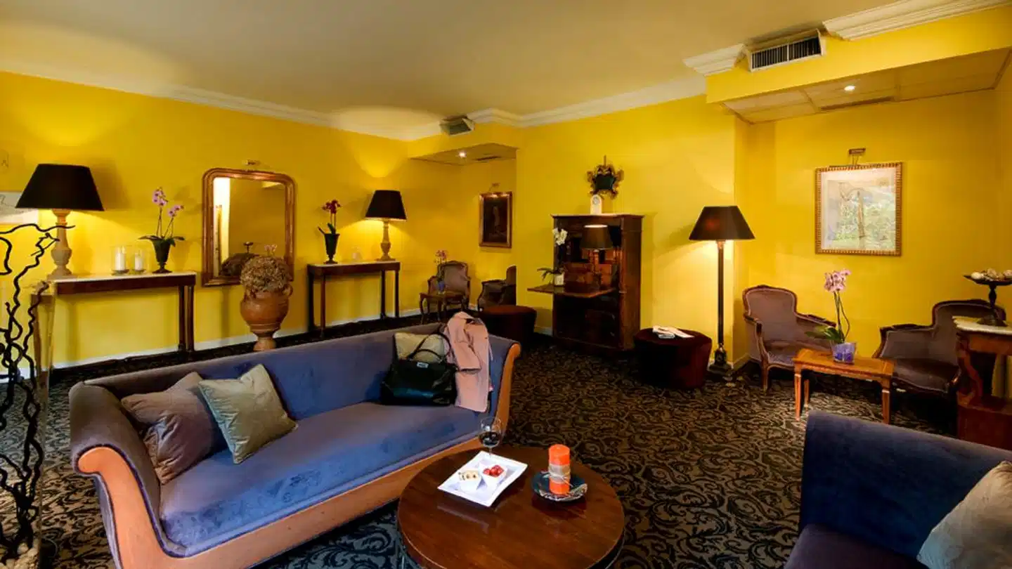 Fenix Lobby