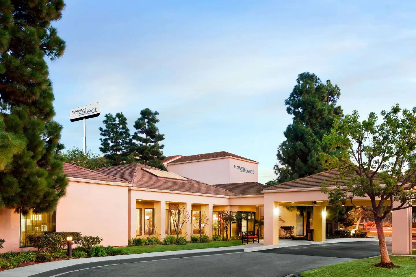 Sonesta Select Los Angeles LAX El Segundo Aussenansicht