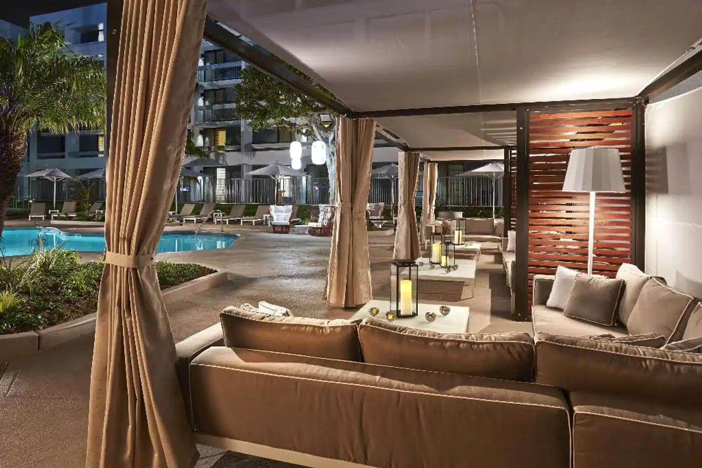 Hotel MdR Marina del Rey - a DoubleTree by Hilton Terrasse