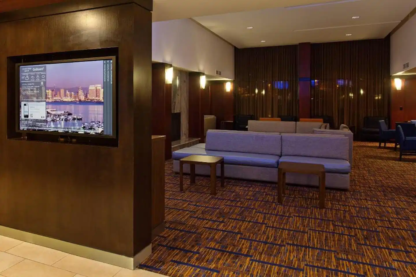 Courtyard by Marriott San Diego Central Lobby