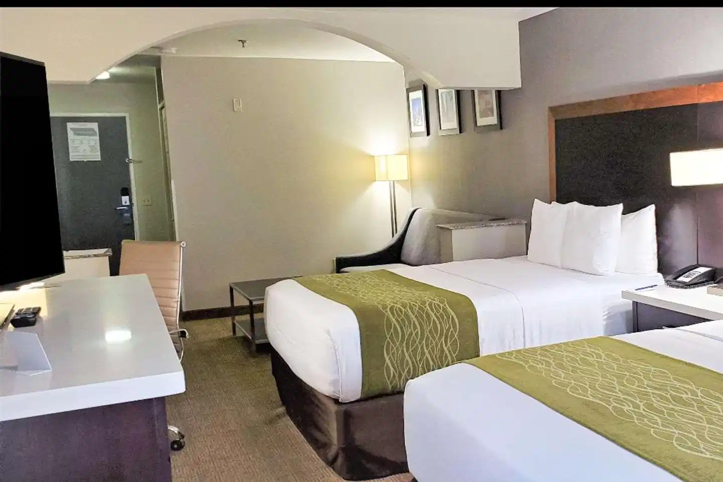 Comfort Inn & Suites Near Universal - North Hollywood - Burbank Wohnbeispiel