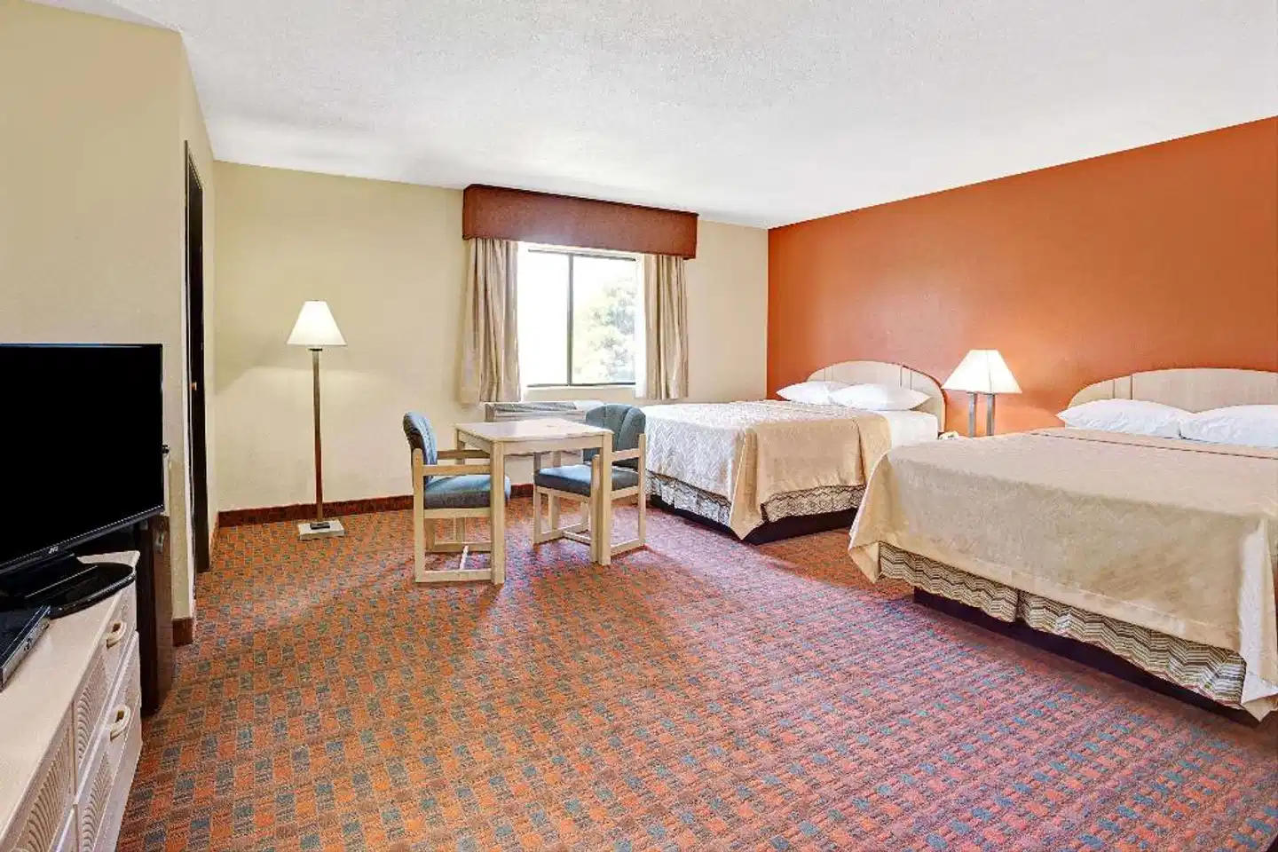 Days Inn by Wyndham Woodland Wohnbeispiel