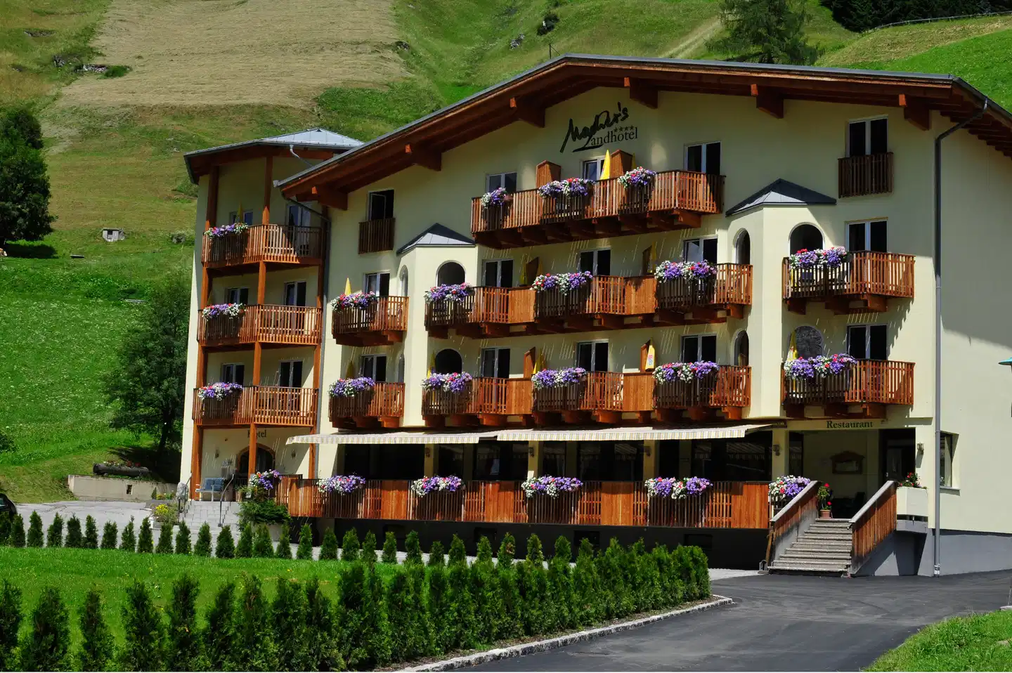 Macher's Landhotel Aussenansicht