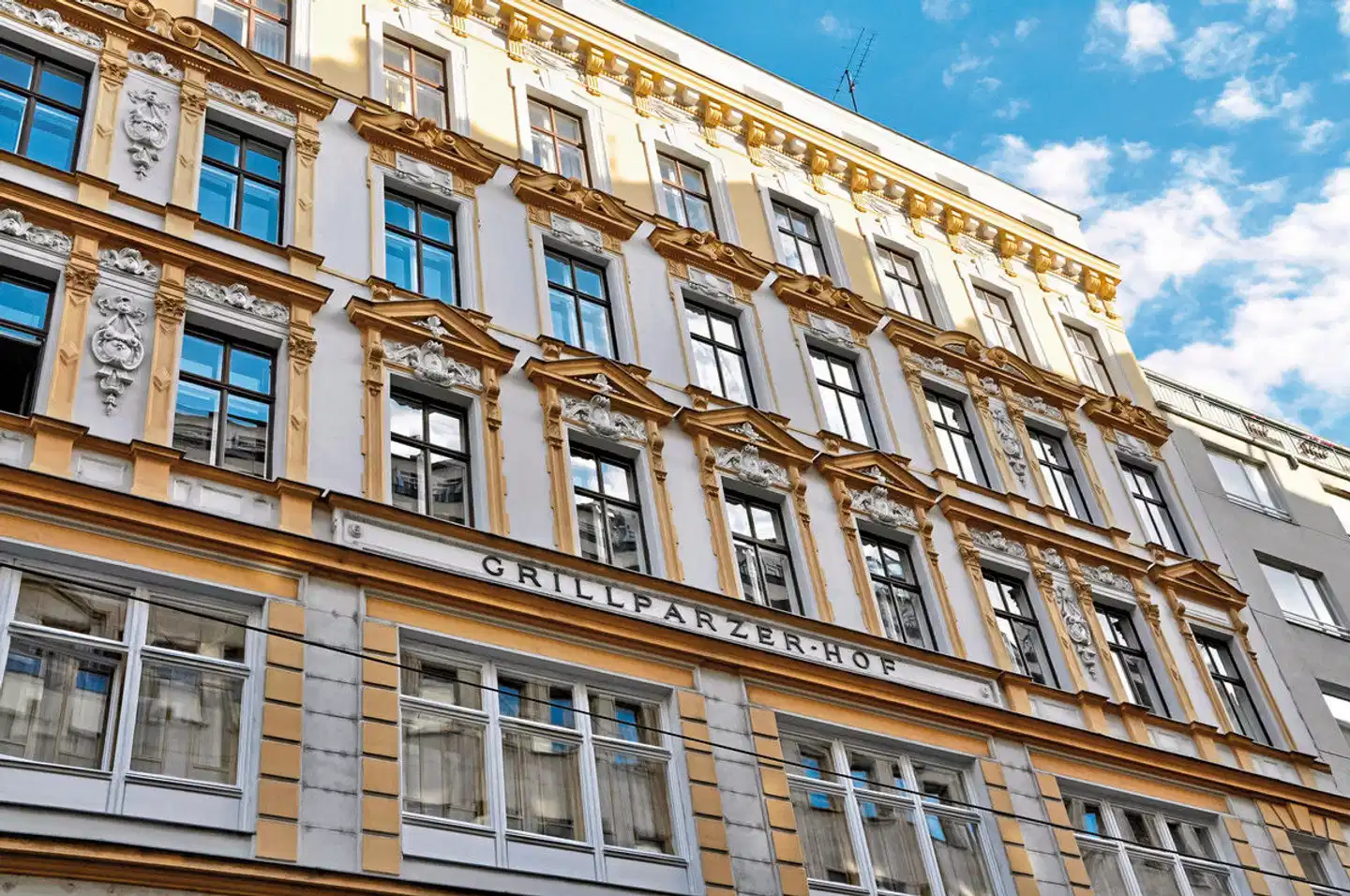 City Pension Stephansplatz Aussenansicht