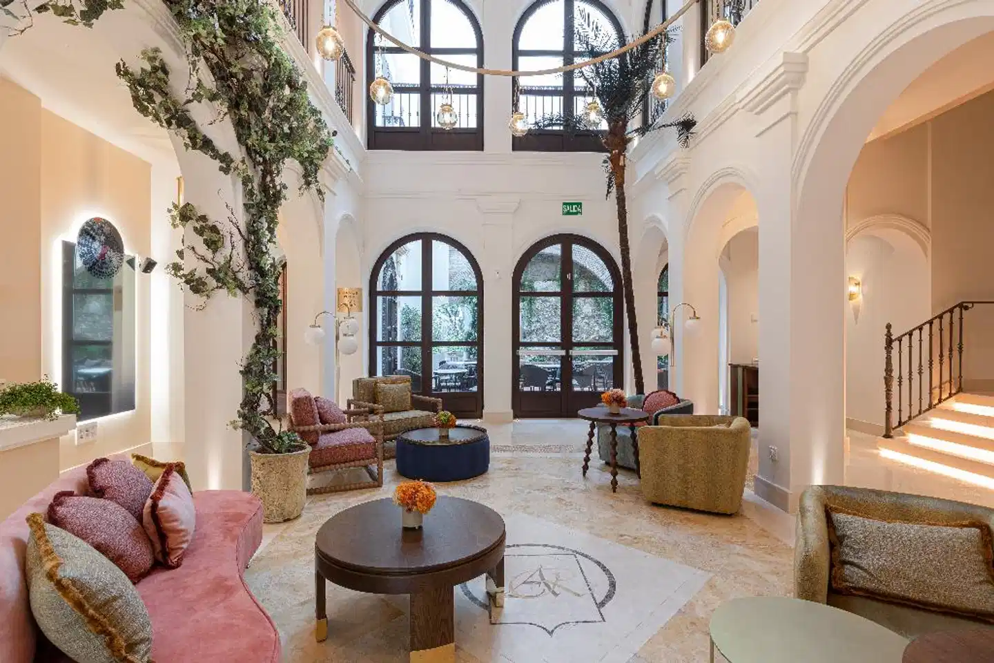 Silken El Pilar Andalucía Lobby