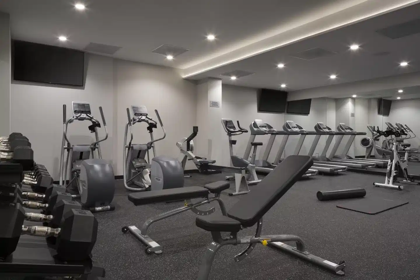 Hotel Via Sport und Entertainment