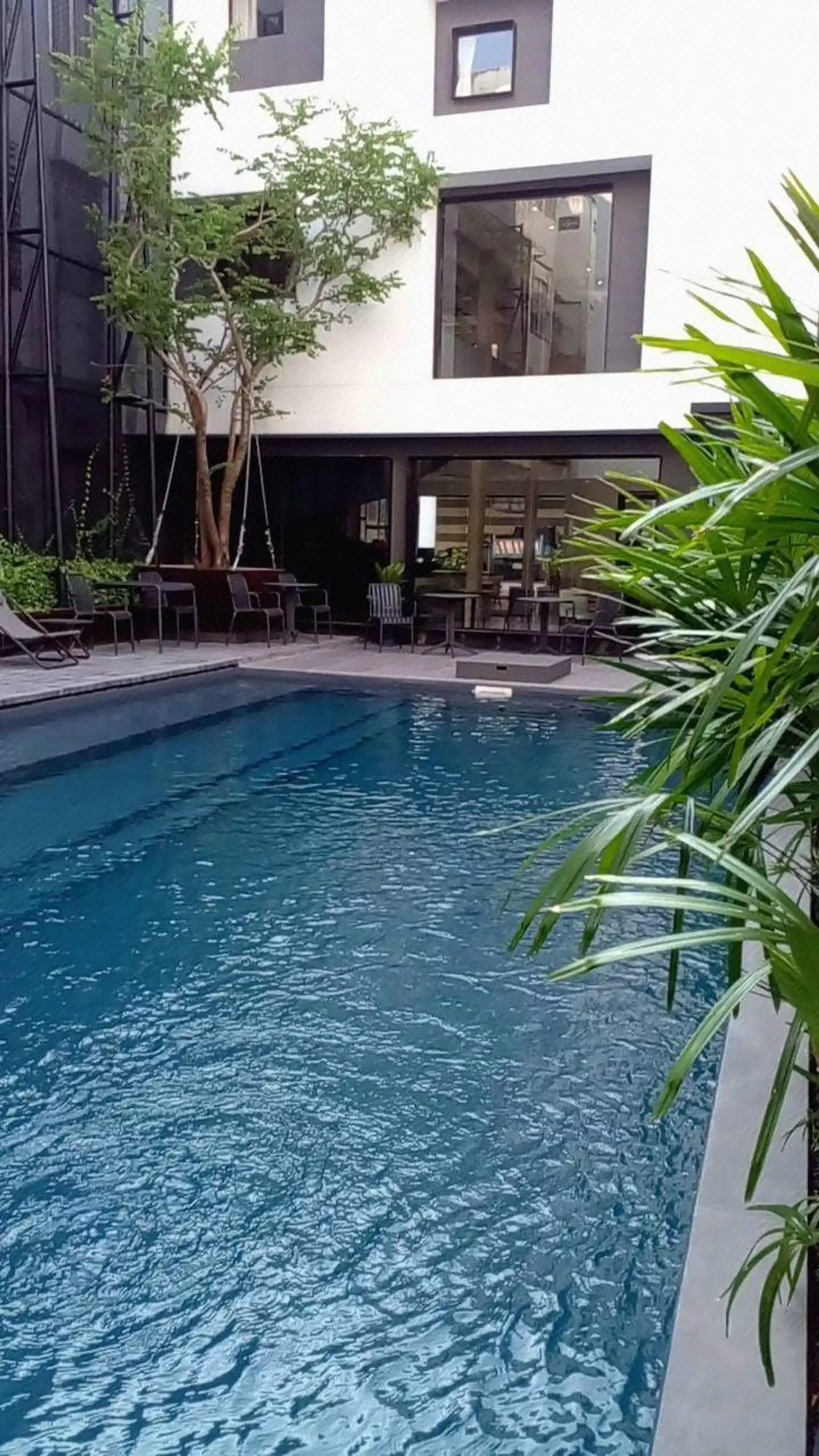 Lilit Bang Lumphu Hotel Pool