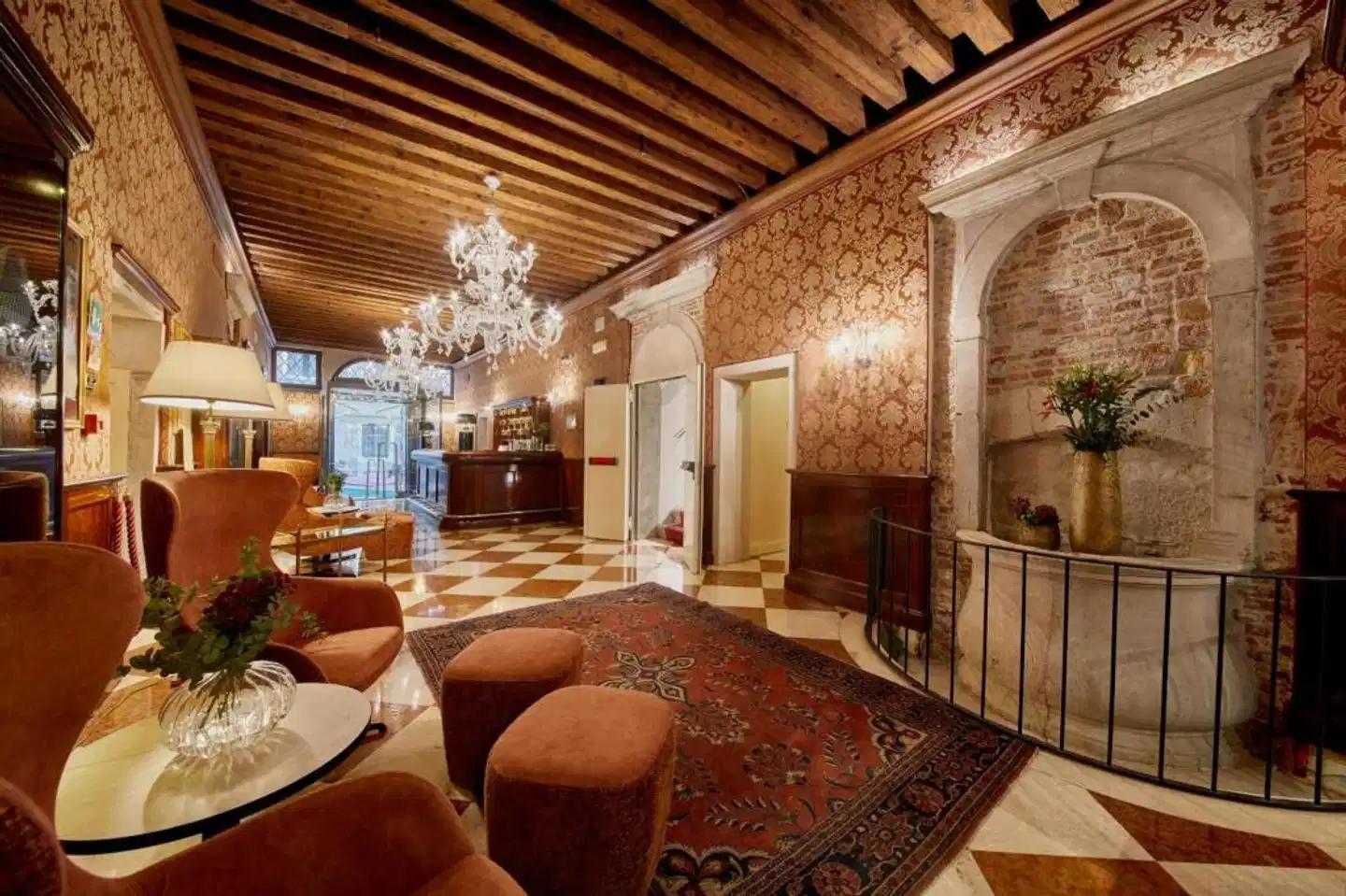 Duodo Palace Lobby