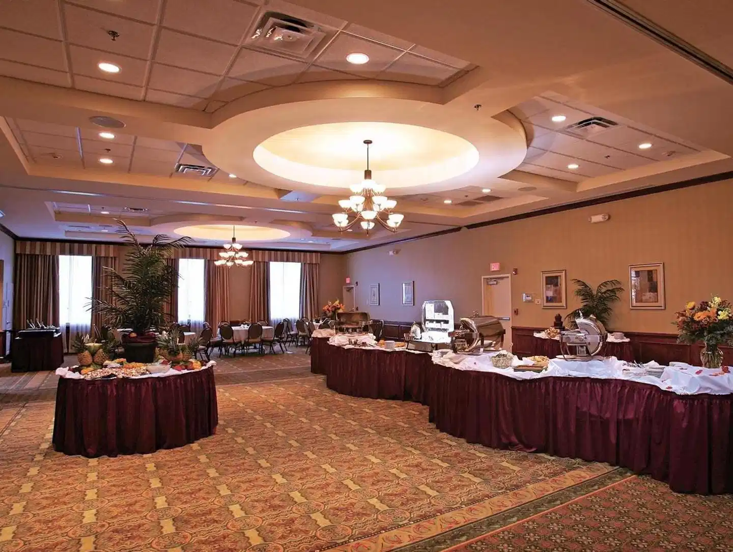 Hilton Garden Inn Yuma Pivot Point Lobby