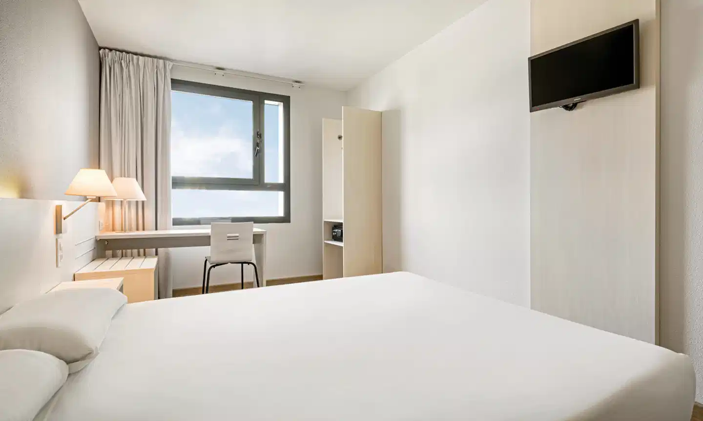 Hotel Ilunion Valencia 3 Wohnbeispiel