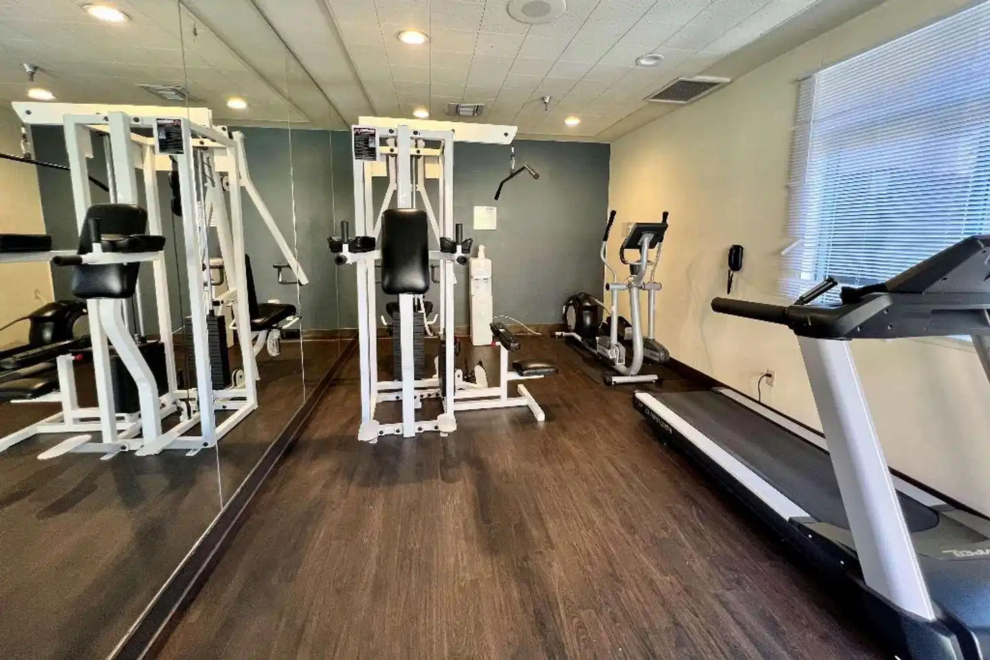 Ramada Suites by Wyndham San Diego Sport und Entertainment