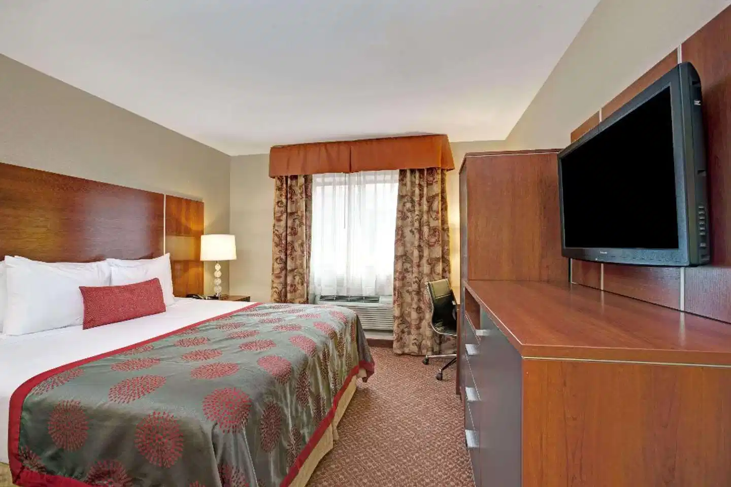 Ramada by Wyndham Staten Island Wohnbeispiel