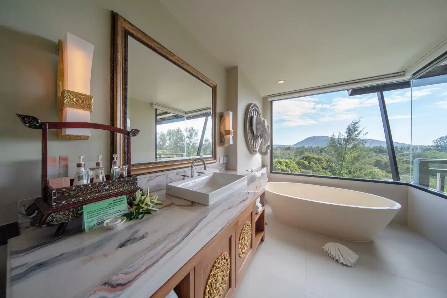 Maikhao Palm Beach Resort Badezimmer
