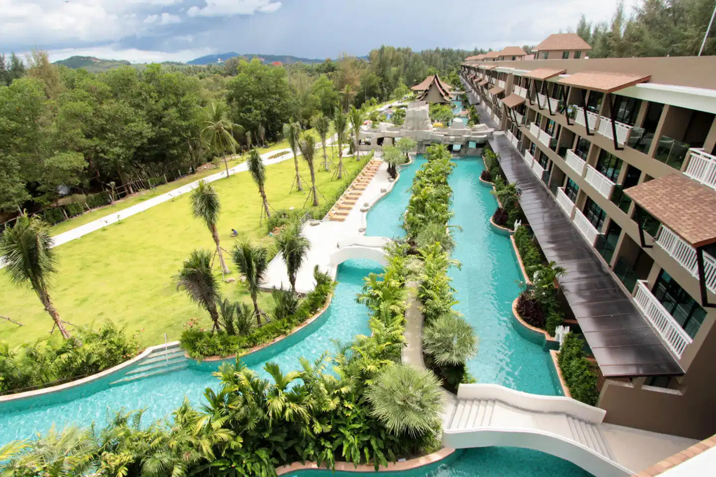 Maikhao Palm Beach Resort Aussenansicht