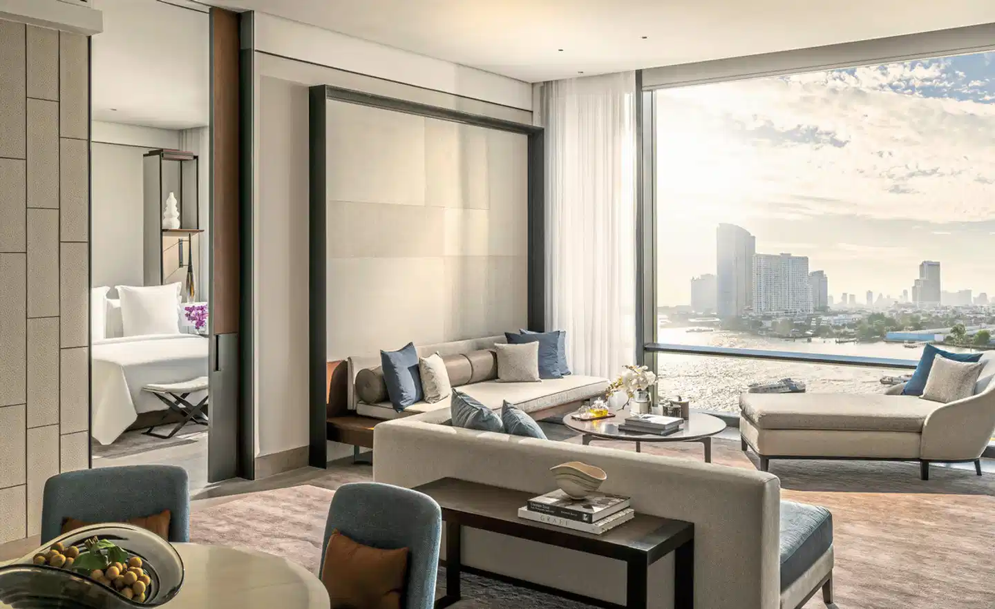 Four Seasons Hotel Bangkok at Chao Phraya River Wohnbeispiel