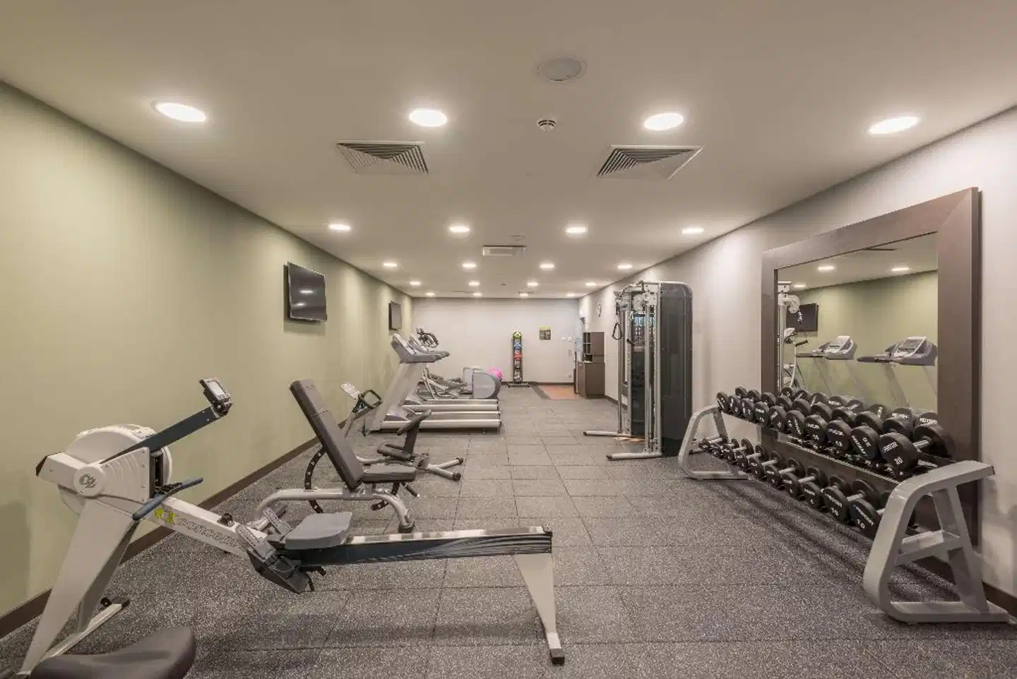 Hilton Garden Inn Frankfurt City Centre Sport und Entertainment