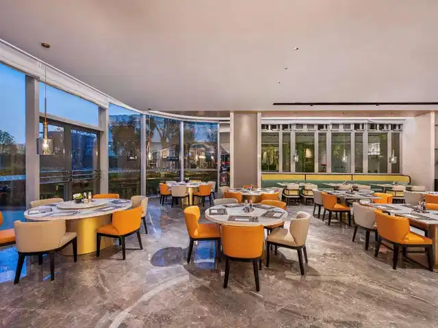 Novotel Shanghai Caohejing Restaurant