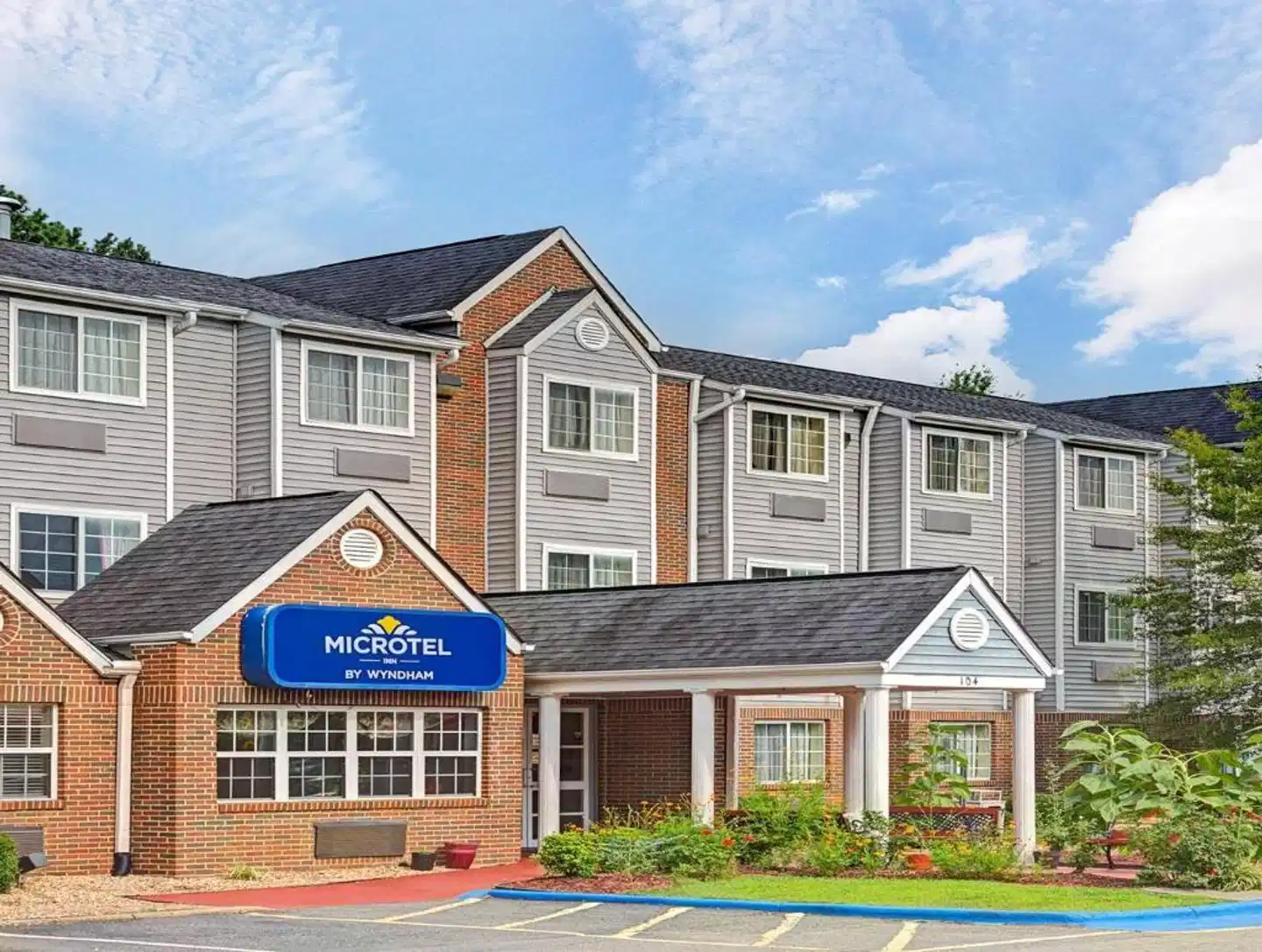 Microtel Inn & Suites by Wyndham Raleigh Durham Airport Aussenansicht