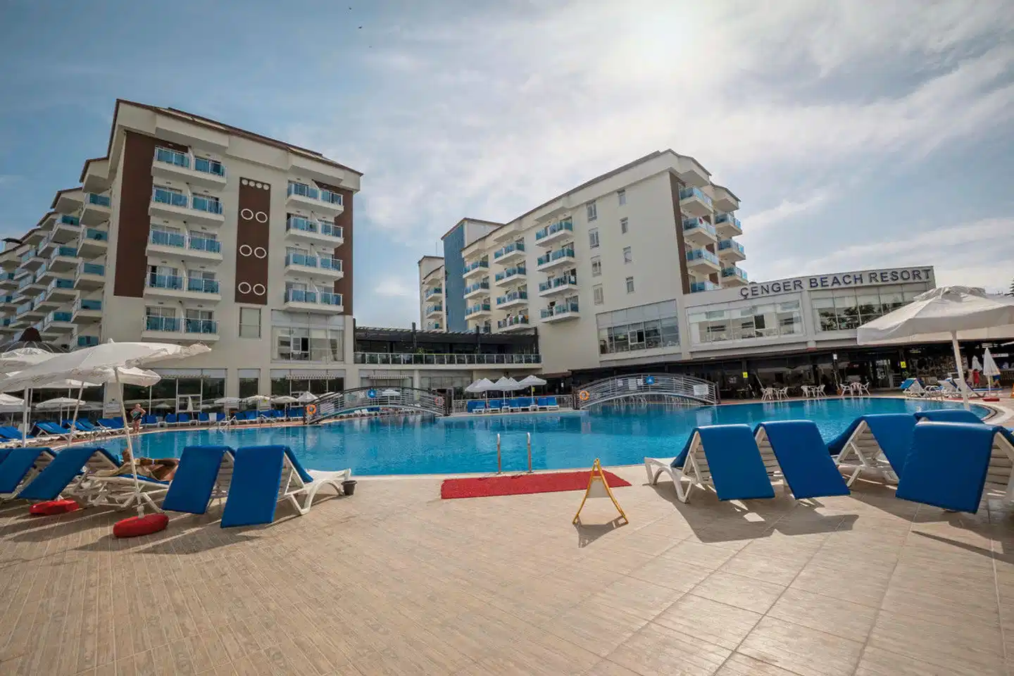 Cenger Beach Resort Pool