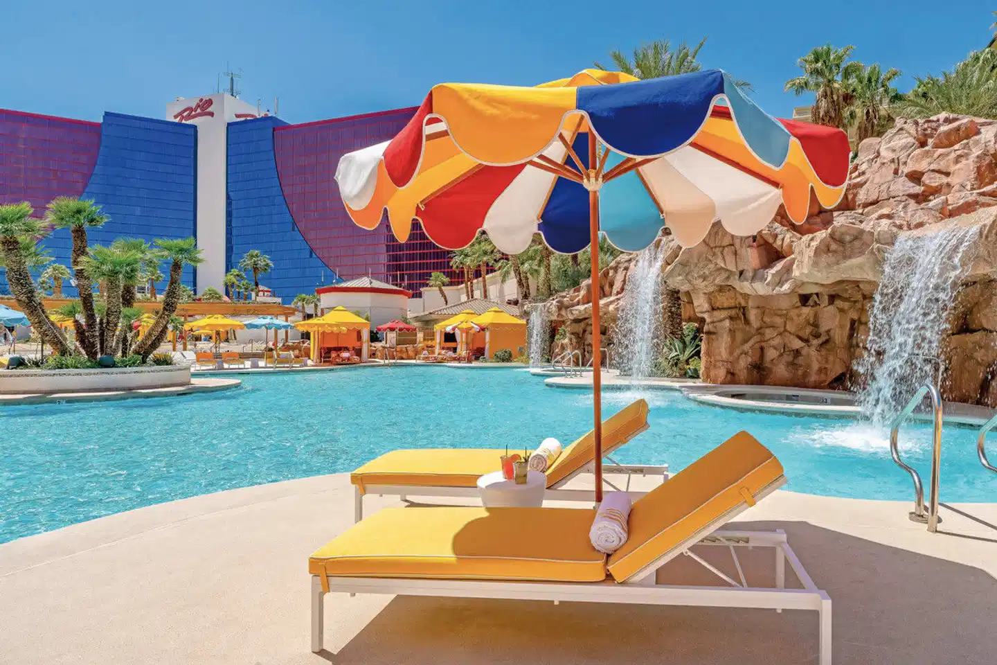 Masquerade Tower at Rio Hotel & Casino Pool