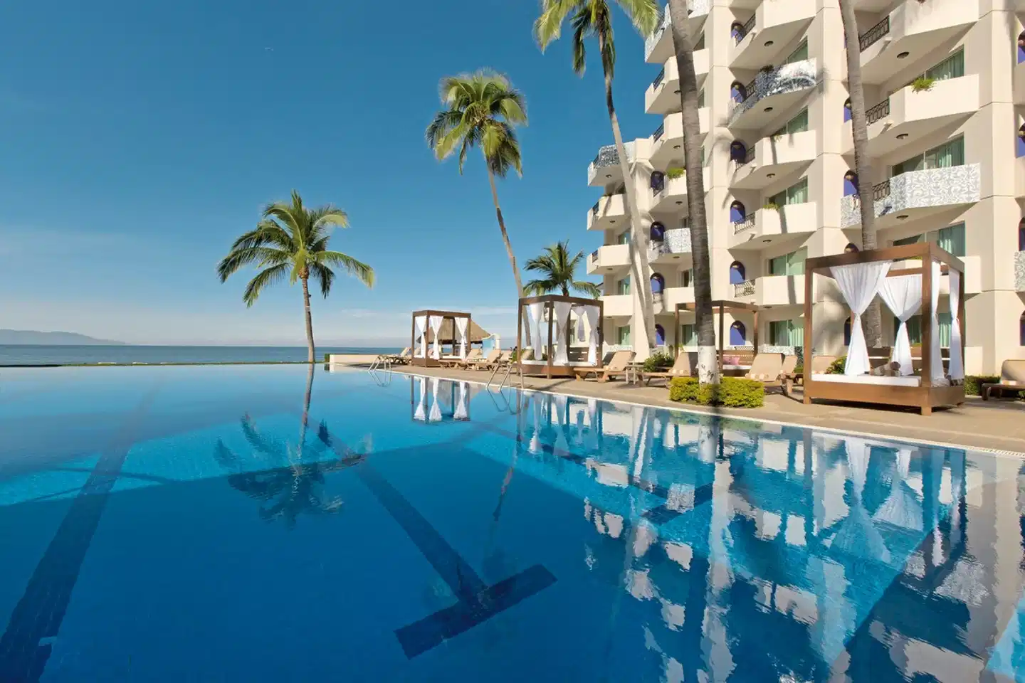 Crown Paradise Golden Puerto Vallarta Pool