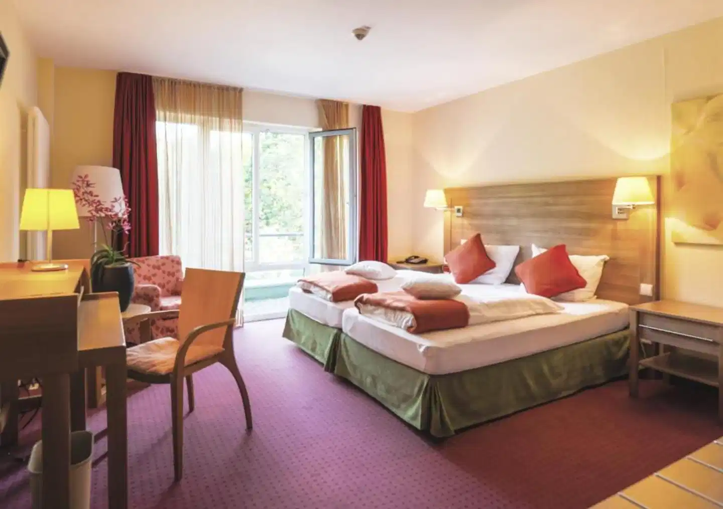Nashira Kurpark Hotel Bad Herrenalb Wohnbeispiel