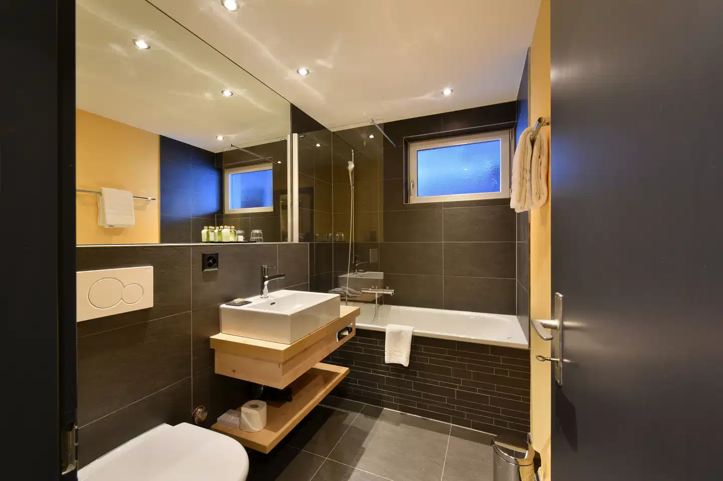 Eiger Mountain & Soul Resort Badezimmer