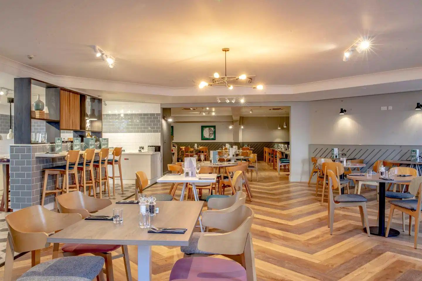 Holiday Inn Ipswich Bar