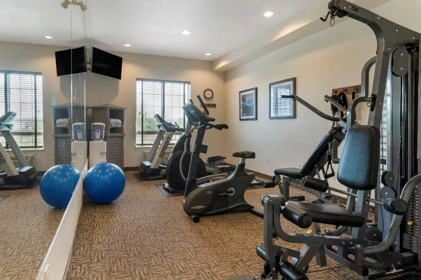 Best Western Plus Saint John Hotel & Suites Sport und Entertainment