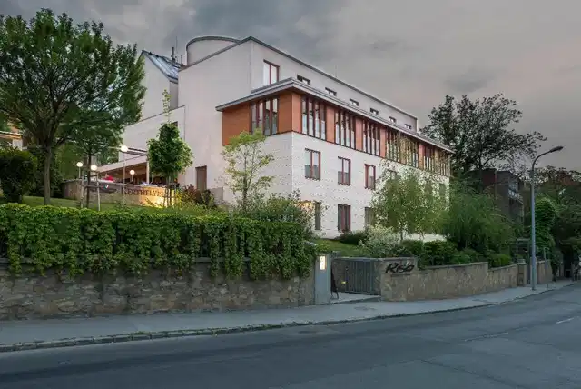 Castle Garden Aussenansicht